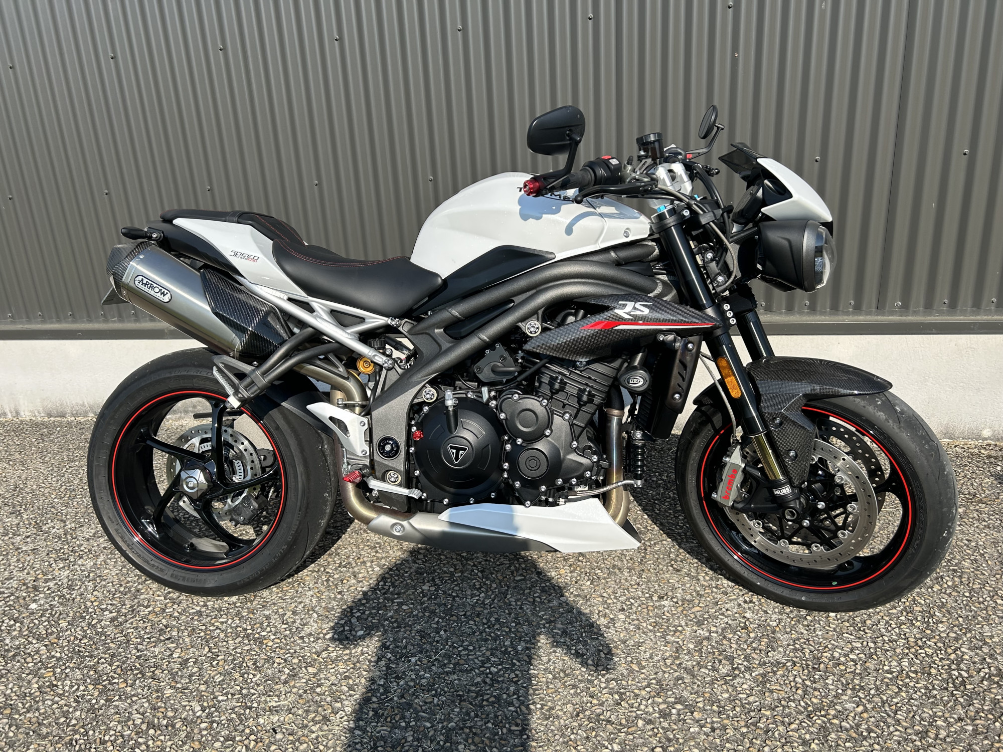 TRIUMPH 1050 SPEED TRIPLE 1050 RS