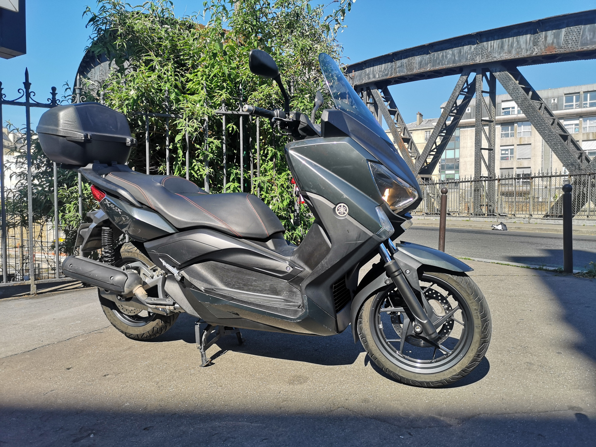 YAMAHA 125 XMAX 125