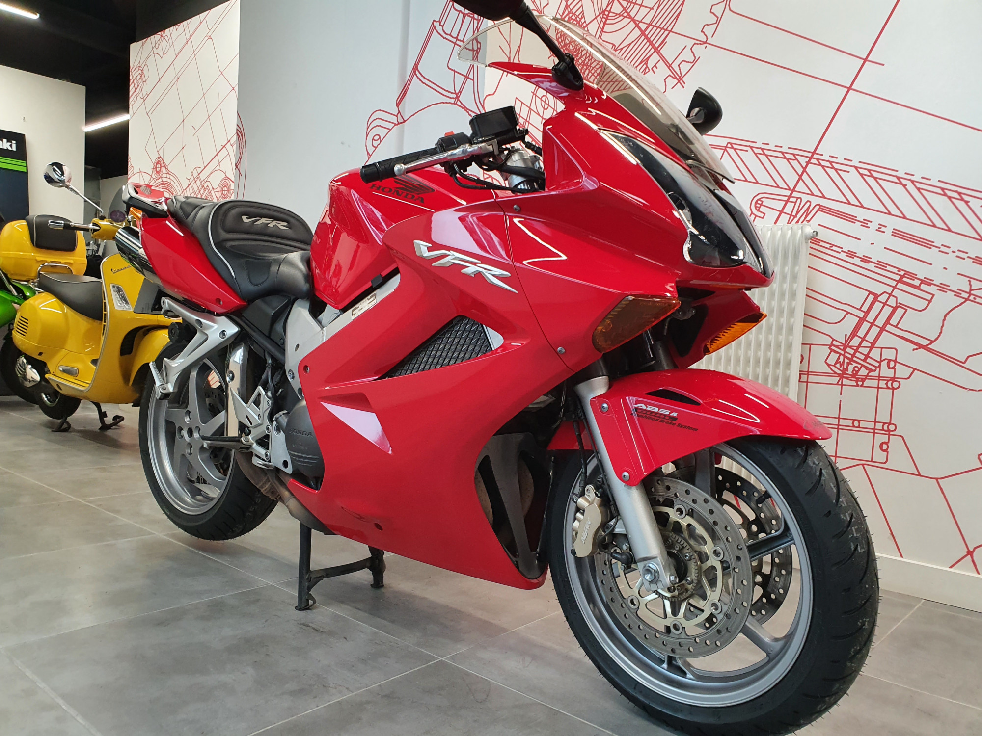 HONDA 800 VFR 800 VTEC