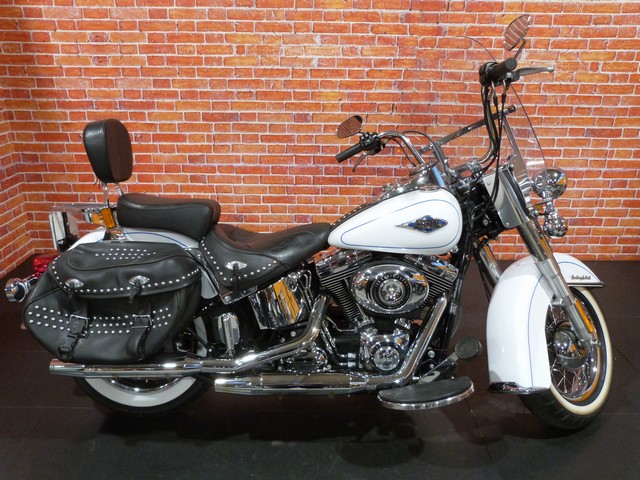 HARLEY-DAVIDSON 1690 SOFTAIL H CLASSIC 1690