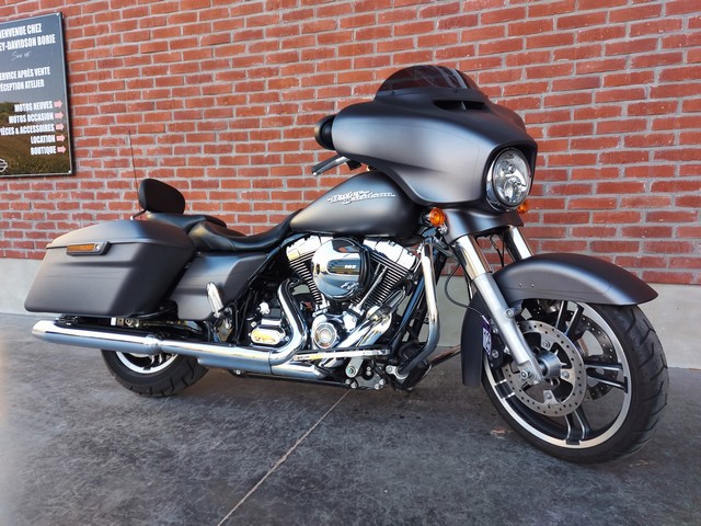HARLEY-DAVIDSON 1690 STREET GLIDE SPECIAL FLHXS