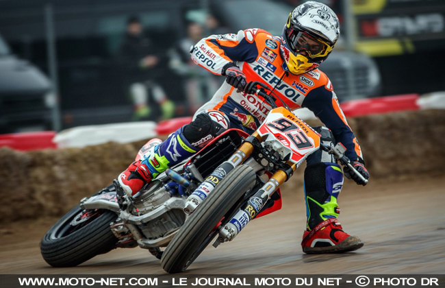 Vidéo moto : Marquez s'impose au Superprestigio Dirt Track 2016