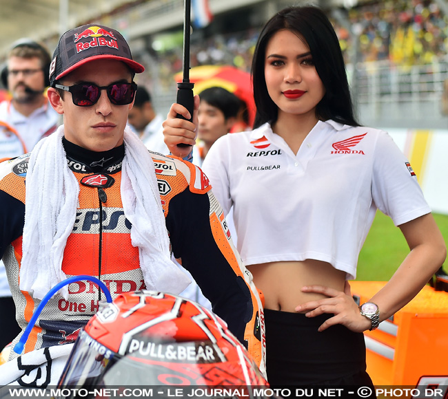 Les umbrella girls les plus sexy du GP de Malaisie MotoGP