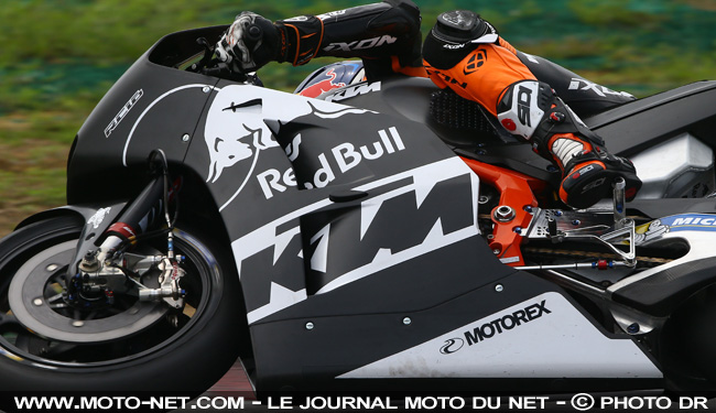 Progrès encourageants pour le team KTM MotoGP à Sepang
