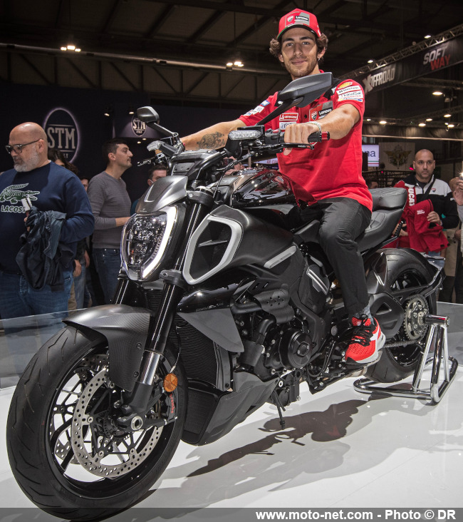 Le monstre Ducati Diavel V4, élu plus belle moto du salon Eicma 2022