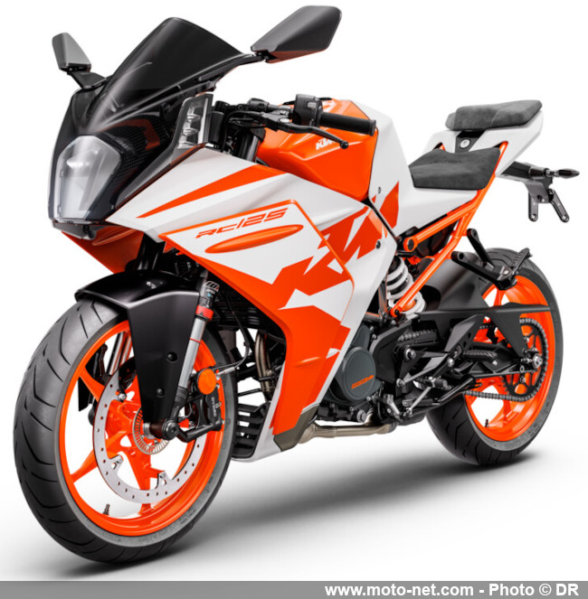 Coloris 2023 de la gamme street KTM... et retour de la 790 Duke !