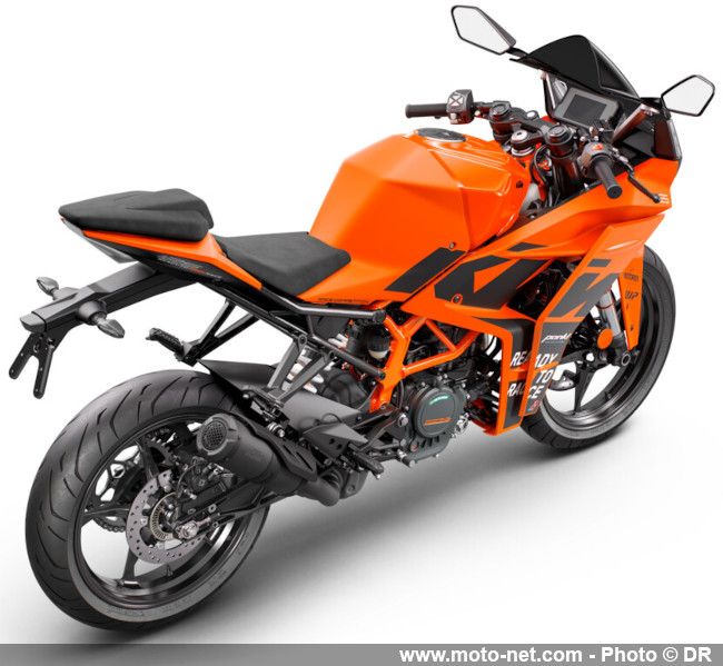 Coloris 2023 de la gamme street KTM... et retour de la 790 Duke !