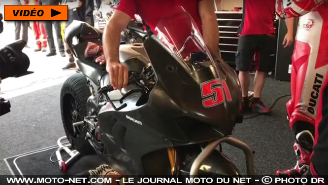[Vidéo] Petit tour de la Ducati Panigale V4 R au British Superbike