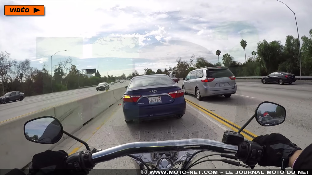 Chute sur l'autoroute : le motard, simple victime du vilain automobiliste ?