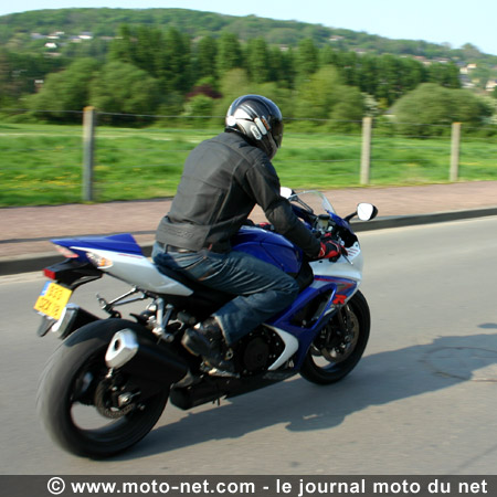 Essai Suzuki GSX-R 1000 K7 : Une gentille Superbike ?