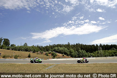 Sébastien Charpentier et Fabien Foret - Les manches Superbike et Supersport de République Tchèque 2007 à Brno sur Moto-Net.Com