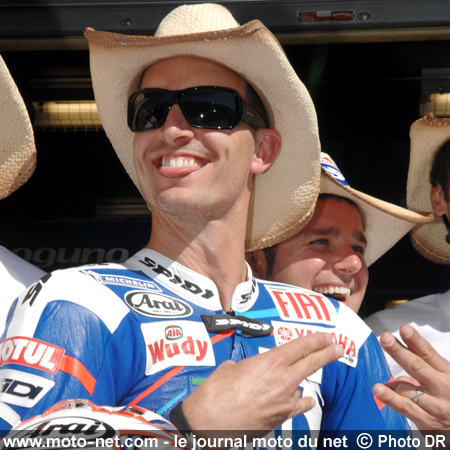 Colin Edwards - Le Grand Prix de Saint-Marin MotoGP 2007 : la présentation sur Moto-Net