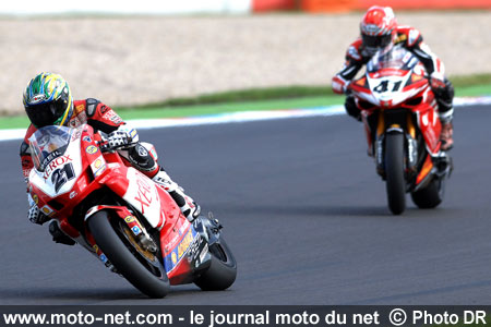 Troy Bayliss et Noriyuki Haga - Les manches Superbike et Supersport d'Allemagne 2007 à Lausitzring sur Moto-Net.Com