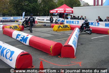 Le Mondial du deux-roues bat son plein aussi en extérieur !