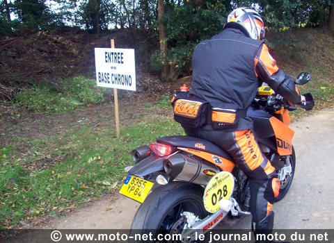 Moto-tour 2007 - lundi 8 octobre : ça se bouscule devant !