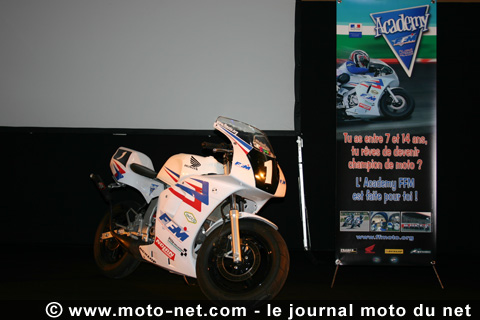 Academy FFM - La moto : un sport comme un autre?