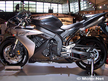 Yamaha R1