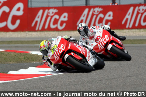 Toni Elias et Sylvain Guintoli - Grand Prix de Chine MotoGP 2008 : le tour par tour sur Moto-Net.Com