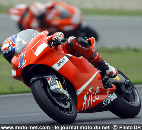 Casey Stoner et Marco Melandri - Grand Prix de Chine MotoGP 2008 : le tour par tour sur Moto-Net.Com