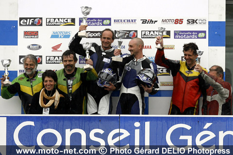 Side Car : Derenoncourt/Romand 1er, Ducouret/Herman 2ème et Barbier/Chaperon 3ème - Troisième épreuve du Championnat de France Superbike 2008 au Vigeant