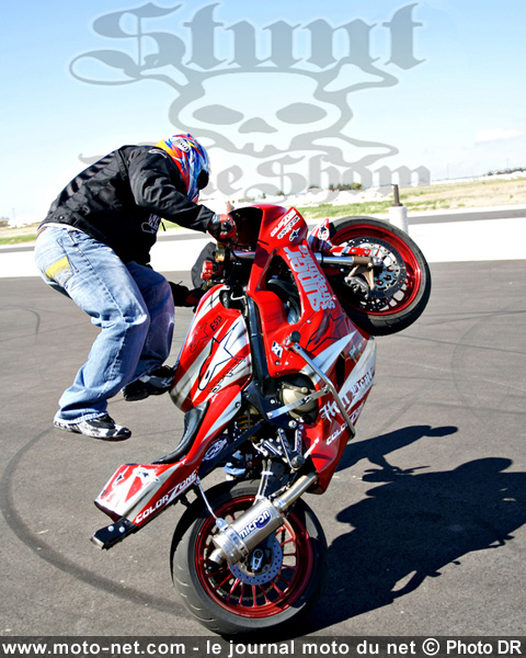 Darius Kashabi remplace Chris Pfeiffer au Stunt Bike Show 2008 : 20 places et 10 DVD à gagner avec Moto-Net.Com