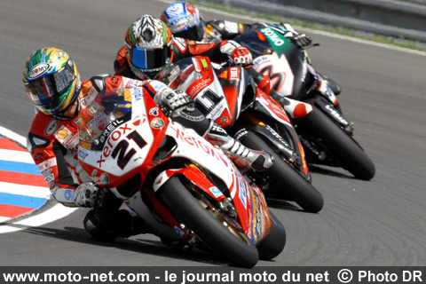 Troy Bayliss, Troy Corser et Max Biaggi - Mondial Superbike République Tchèque 2008 : Un nouveau week-end Baylisstic !