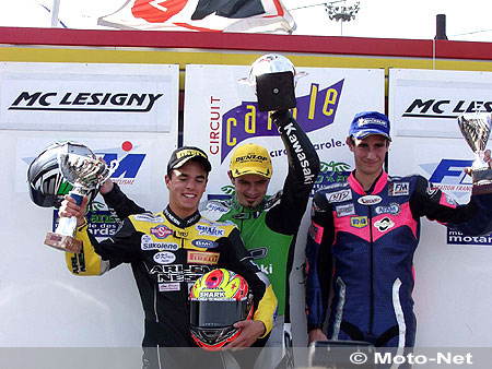 Podium Supersport : Julien Da Costa vainqueur, Yohann Tiberio 2ème et Laurry Frémy 3ème