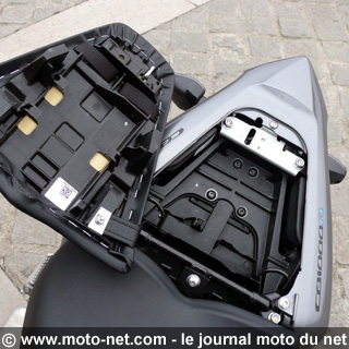 Face à face Honda CB 1000 R - Yamaha FZ1 : duel chez les 1000 !