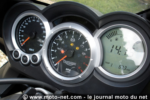 Triumph Sprint ST ou l'art de filer à l'anglaise