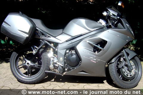 Triumph Sprint ST ou l'art de filer à l'anglaise
