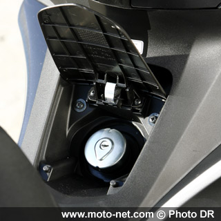 Test Honda SW-T400 : Honda à l'aspi du Tmax ?