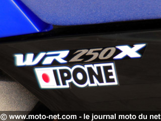 Kawasaki Ninja 250 R et Yamaha WR 250 X face à face : Le sport à la sauce deux et demie !
