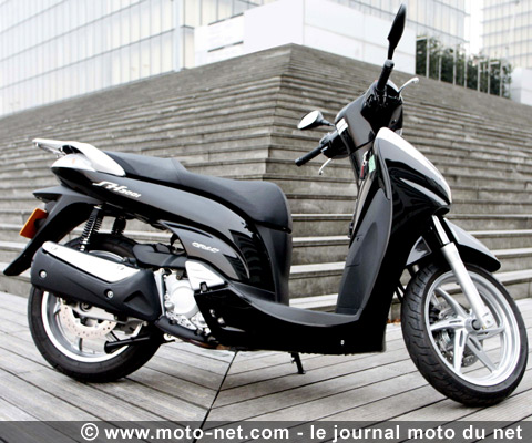 Essai Honda SH300i : Le joujou extra fantastique !