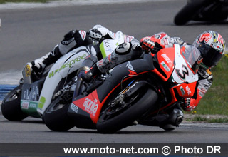 Max Biaggi - Mondial Superbike Assen 2009 : Sur la piste, le duel Haga - Spies continue...