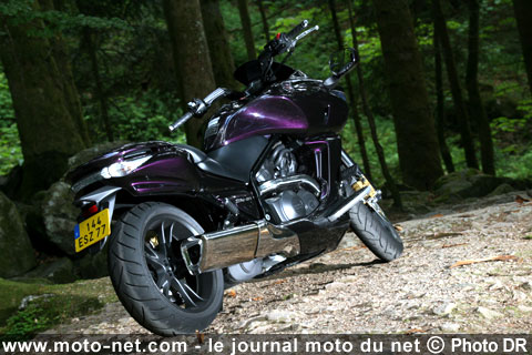 Triple essai Honda : DN-01, Deauville, Transalp