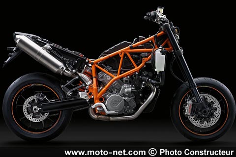 Essai KTM 990 SM R : le Raccourci vers le plaisir...