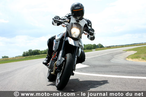 Essai KTM 990 SM R : le Raccourci vers le plaisir...