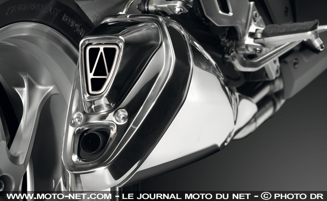 Nouvelles Honda VFR 1200 : les premières photos