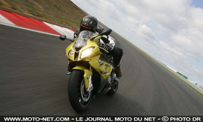 Essai nouvelle BMW S 1000 RR : la Kolossale surprise !