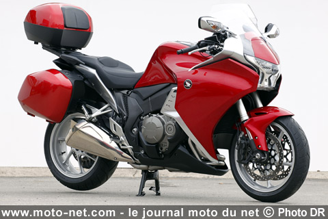 Essai Honda VFR 1200... avec un F comme efficace !