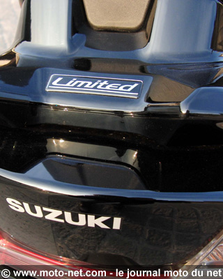 Duel Suzuki Burgman 400 Z / Yamaha Majesty 400 : du rififi chez les commuters !