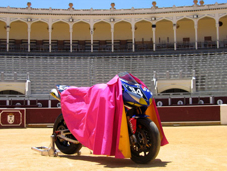 La Yamaha du GMT 94 manquait d'essais sur le circuit d'Albacete