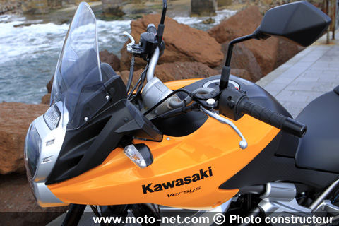 Test Versys 2010 : Kawasaki corrige son tir
