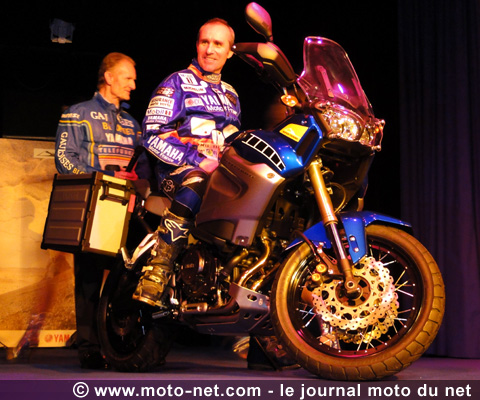 Jean-Claude Olivier et Stéphane Peterhansel - Nouveauté 2010 Yamaha - La dernière sortie de JCO : Yamaha Super Ténéré 1200