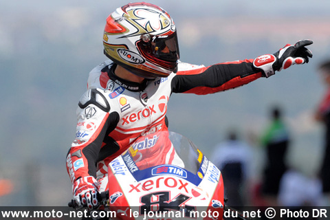 Fabrizio domine la première course Superbike