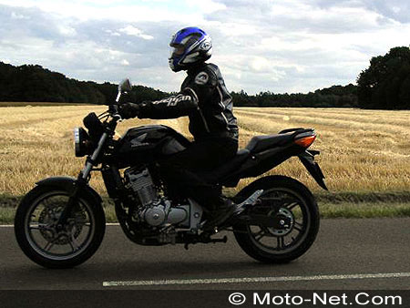 Essai Moto-Net : Honda 500 CBF ABS