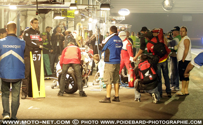 07h00 : 40 motos encore en course au lever du jour