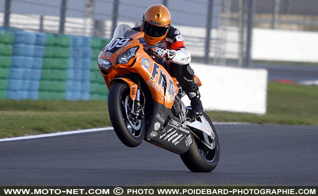 Bol d'Or : la CBR n°109 du team FMA se classe première Honda