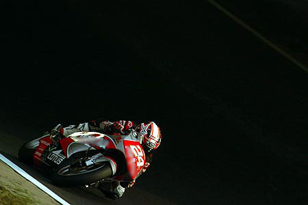 Grand Prix moto du Japon 2004 : le tour par tour