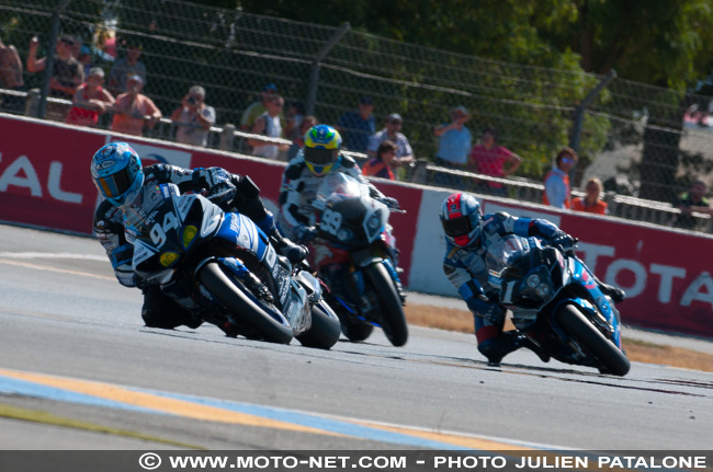 17h00 : la Kawasaki n°11 en tête après 2 heures de course 